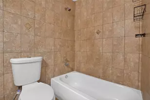 2276 W 56th St, Hialeah, FL 33016 - Photo 15