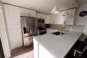11912 SW 11th Ct, Davie, FL 33325 - Photo 11