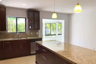 7750 Noremac Ave, Miami Beach, FL 33141 - Photo 7