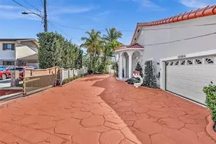 12904 Banyan Rd, North Miami, FL 33181 - Photo 3