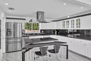 12904 Banyan Rd, North Miami, FL 33181 - Photo 21