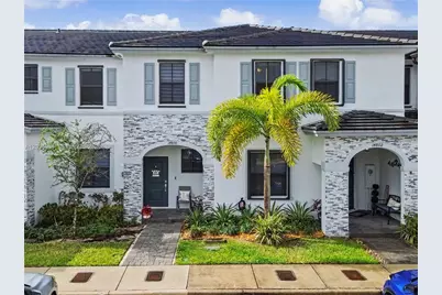 14800 SW 183rd Ter, Miami, FL 33187 - Photo 1