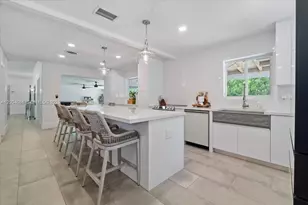 2632 NE 35th St, Fort Lauderdale, FL 33306 - Photo 9