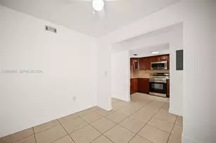 9915 W Okeechobee Rd, Hialeah Gardens, FL 33016 - Photo 11