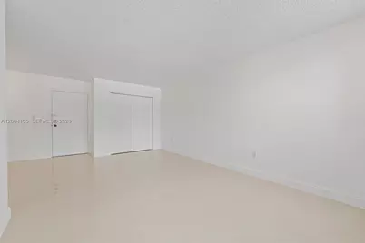 9440 W Flagler St #106, Miami, FL 33174 - Photo 7