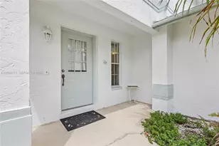 12769 Meadowbreeze Dr, Wellington, FL 33414 - Photo 5
