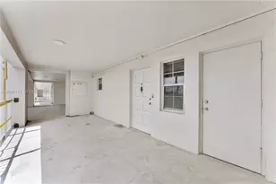 2661 S Course Dr, Pompano Beach, FL 33069 - Photo 1
