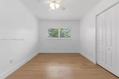 9870 SW 96th St, Miami, FL 33176 - Photo 21