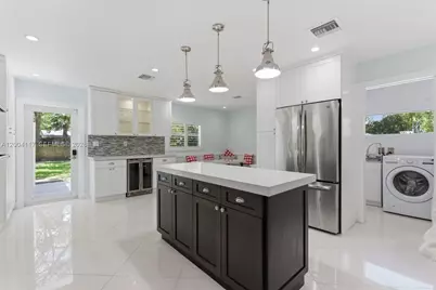 9870 SW 96th St, Miami, FL 33176 - Photo 13