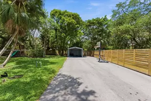 9870 SW 96th St, Miami, FL 33176 - Photo 33