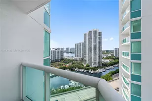 19400 Turnberry Way, Aventura, FL 33180 - Photo 31