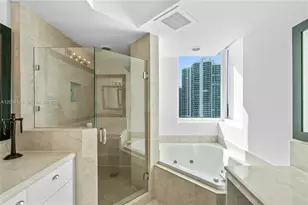 19400 Turnberry Way, Aventura, FL 33180 - Photo 19
