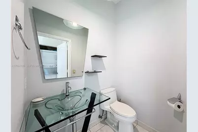 781 NE 195th St, Miami, FL 33179 - Photo 25