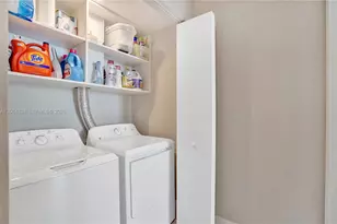 501 NE 31st St, Miami, FL 33137 - Photo 33