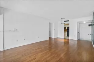 8775 Park Blvd, Miami, FL 33172 - Photo 3