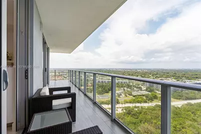 16385 Biscayne Blvd #3001, North Miami Beach, FL 33160 - Photo 37