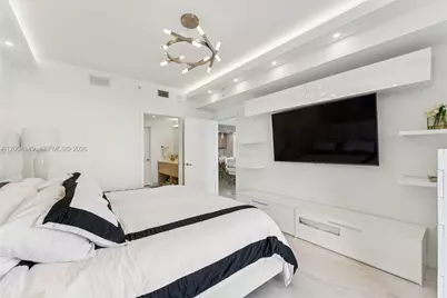 16385 Biscayne Blvd #3001, North Miami Beach, FL 33160 - Photo 33