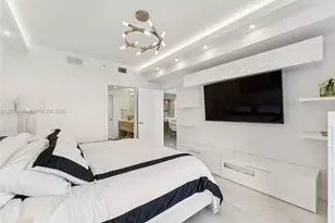 16385 Biscayne Blvd, North Miami Beach, FL 33160 - Photo 33