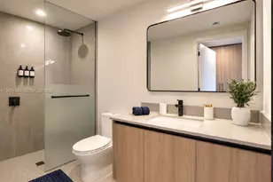 121 NE 5, Miami, FL 33132 - Photo 3