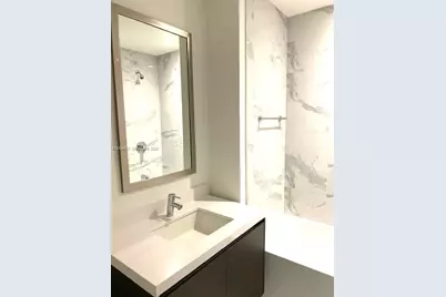 851 NE 1st Ave #2110, Miami, FL 33132 - Photo 11
