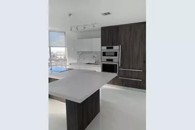 851 NE 1st Ave #2110, Miami, FL 33132 - Photo 3