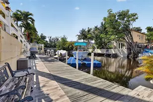 1820 Venice Park Dr, North Miami, FL 33181 - Photo 35