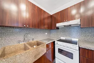1150 Euclid Ave, Miami Beach, FL 33139 - Photo 3