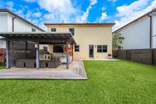 9890 NW 86th Terrace, Doral, FL 33178 - Photo 9