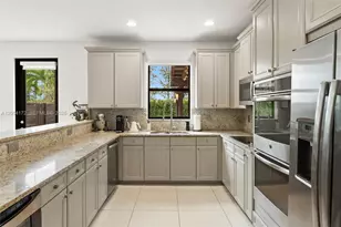 9890 NW 86th Terrace, Doral, FL 33178 - Photo 21