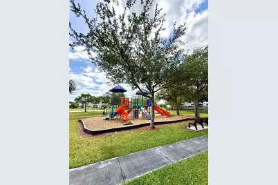 1947 SE 23rd Rd, Homestead, FL 33035 - Photo 49