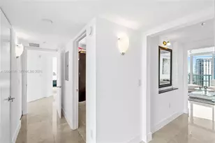 19400 Turnberry Way, Aventura, FL 33180 - Photo 11