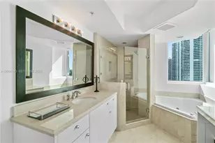 19400 Turnberry Way, Aventura, FL 33180 - Photo 21