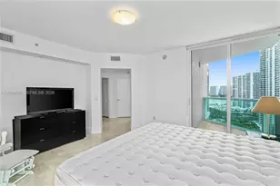 19400 Turnberry Way, Aventura, FL 33180 - Photo 15