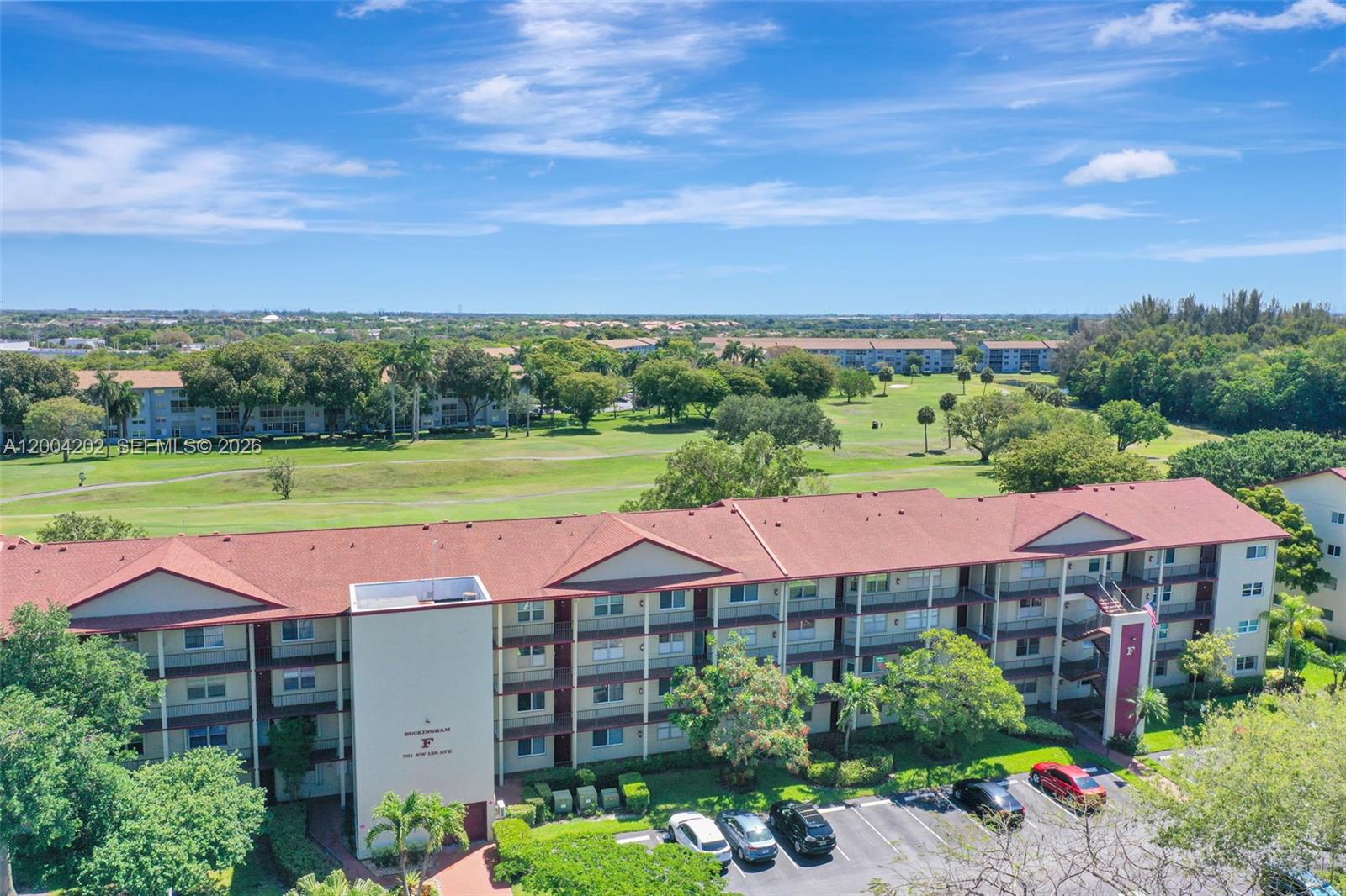 701 SW 128th Ave #207F main architectural view