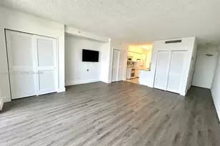 1500 Bay Rd, Miami Beach, FL 33139 - Photo 13