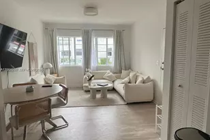 810 7th St, Miami Beach, FL 33139 - Photo 3