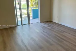 16851 NE 35th Ave, North Miami Beach, FL 33160 - Photo 13