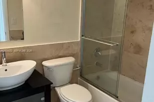 16851 NE 35th Ave, North Miami Beach, FL 33160 - Photo 15