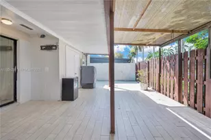 5222 SW 139th Pl, Miami, FL 33175 - Photo 15