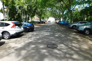 427 Santander Ave, Coral Gables, FL 33134 - Photo 13