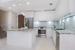 3034 Oak Ave, Miami, FL 33133 - Photo 9