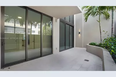 3034 Oak Ave #TH-2, Miami, FL 33133 - Photo 7