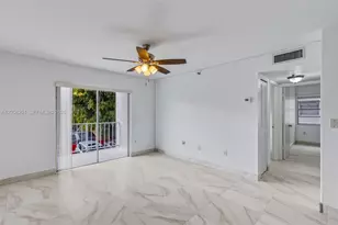 140 NW 14th Ave, Miami, FL 33125 - Photo 5