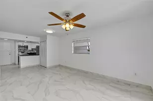 140 NW 14th Ave, Miami, FL 33125 - Photo 15