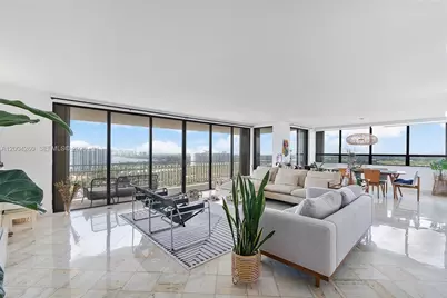 11113 Biscayne Blvd #2051, Miami, FL 33181 - Photo 15