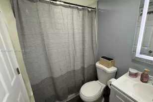 5767 Washington St, Hollywood, FL 33023 - Photo 15