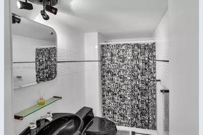 5 Island Ave #12C, Miami Beach, FL 33139 - Photo 15