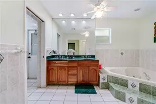 26105 SW 193rd Ave, Homestead, FL 33031 - Photo 7