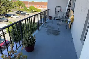 5755 W 20th Ave, Hialeah, FL 33012 - Photo 9
