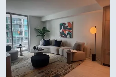 77 SE 5th St #1508, Miami, FL 33131 - Photo 5